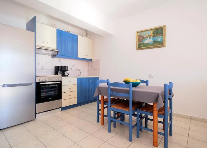 Myrto Apartment Agia Efimia