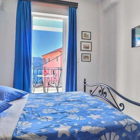 아파트 Myrto Agia Efimia