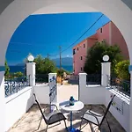 Myrto Apartman Ajía Effimía